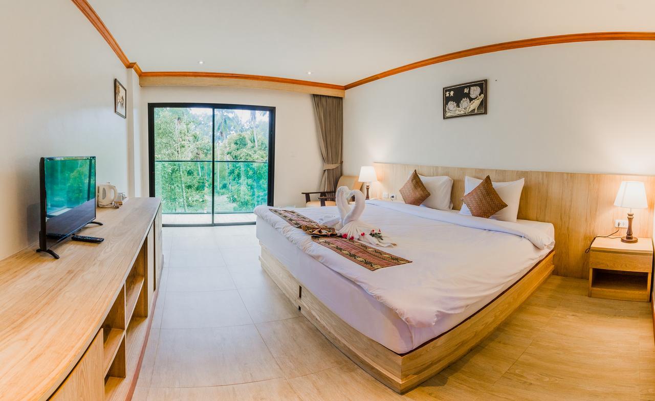 Airport Beach Hotel Phuket - Sha Extra Plus Nai Yang Zewnętrze zdjęcie